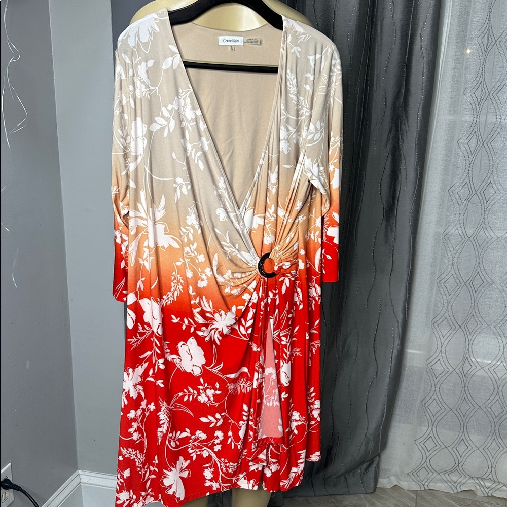 Calvin Klein Women’s Sz 1X Cream Orange Floral   Fabric Label - Picture 6 of 7